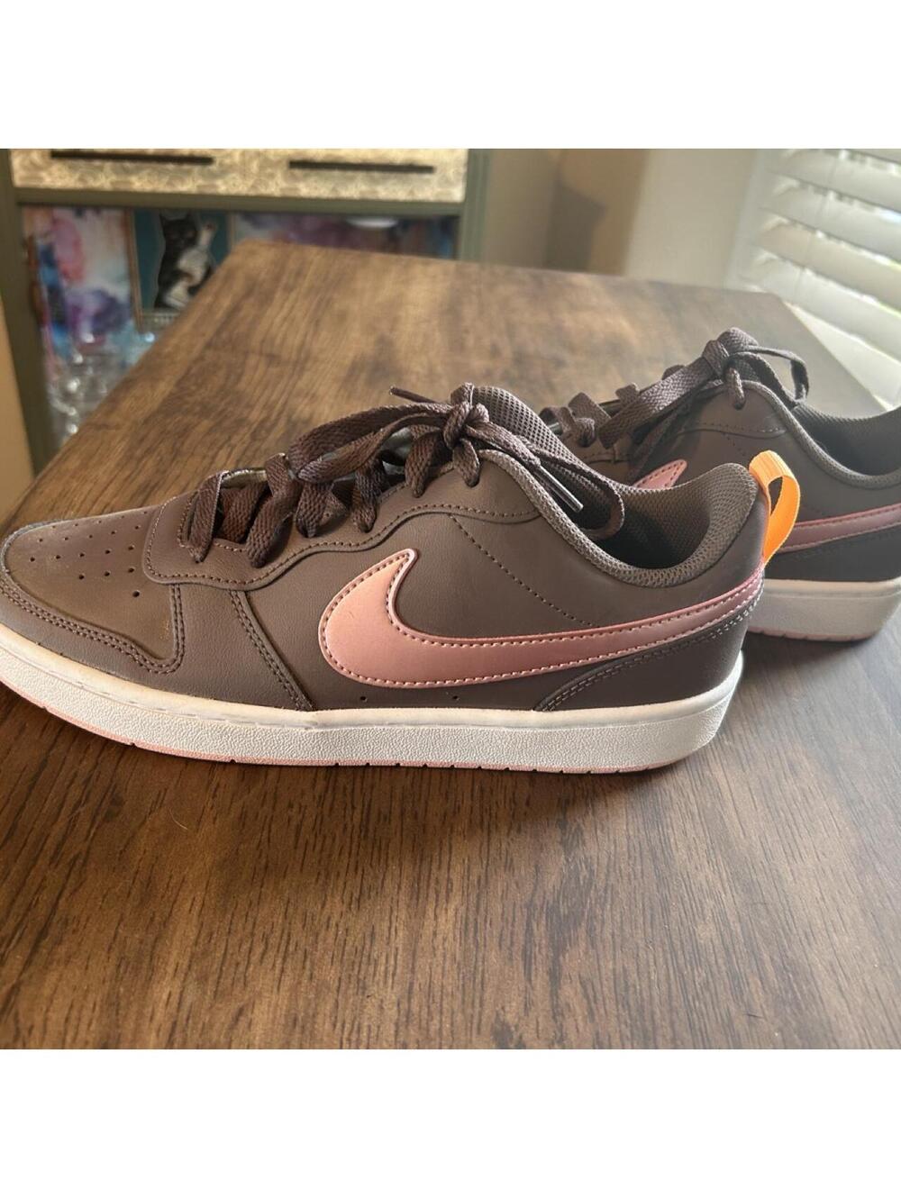 Nike Borough Low 2